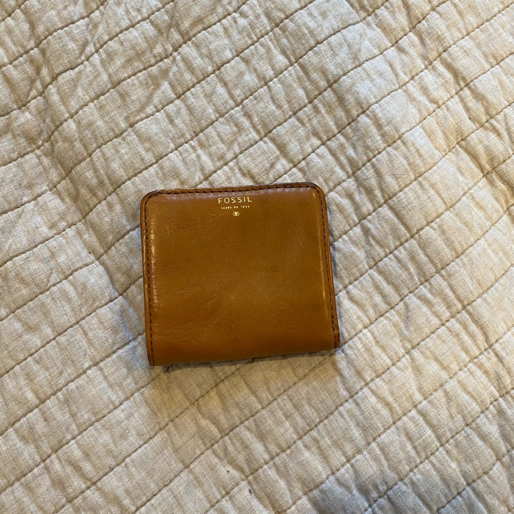 Fossil bifold mini wallet